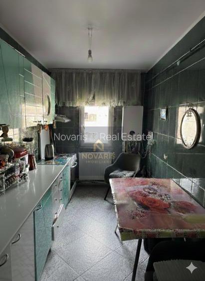 De vanzare apartament, trei camere - 6