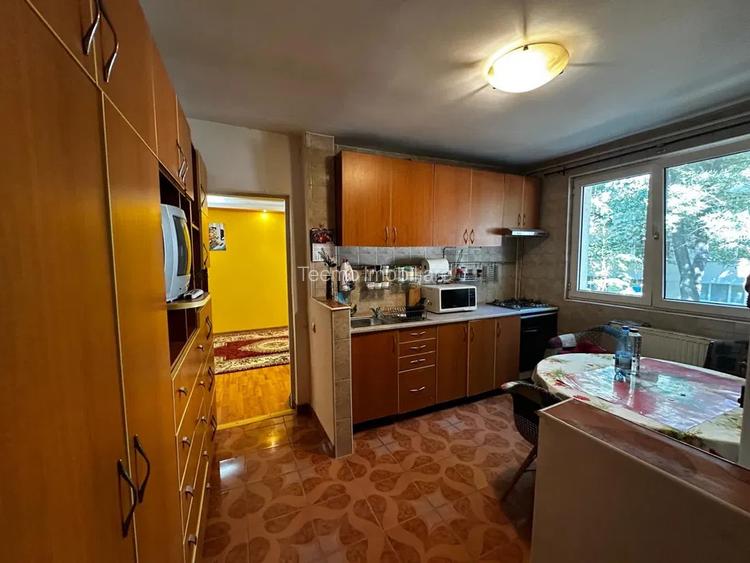 Apartament 3 camere, decomandat, 61 mp, centrala, balcon, metrou, Pajura - 7