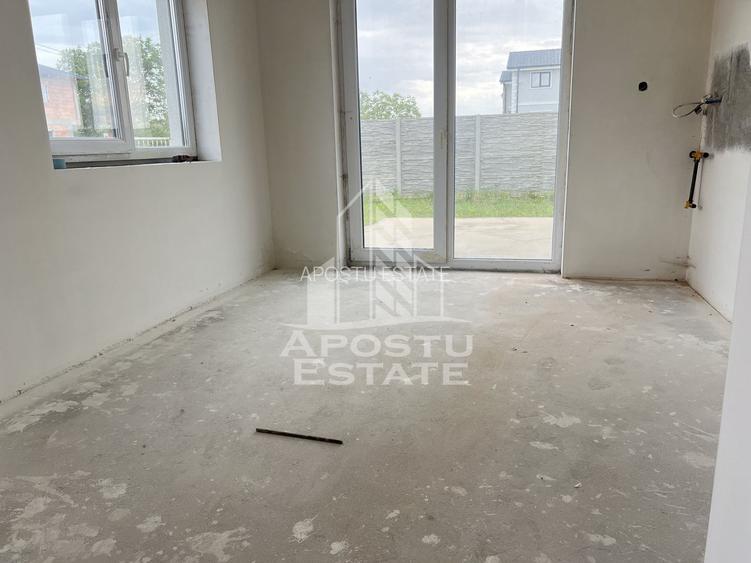 Triplex cu 5 camere, P+ E, In Sanandrei - 5
