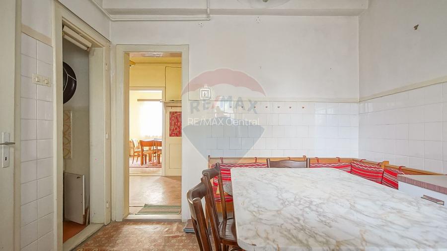 Apartament cu 3 camere de vânzare în zona Centrul Civic - 4