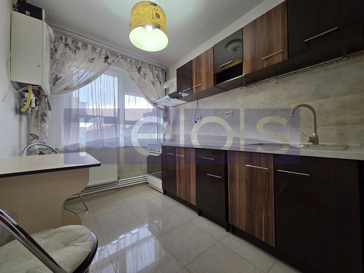 VANZARE -2 CAMERE -DECOMANDAT -PARCARE -CENTRALA PROPRIE - 9