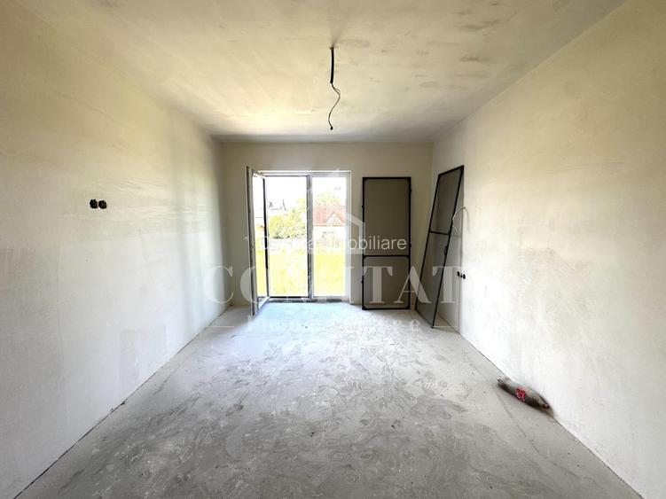 Duplex | Zona str Florilor-Floresti | 2 Locuri de parcare - 8