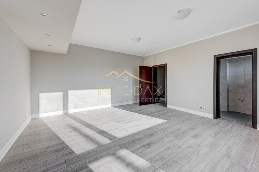 Vila ***400mp*** + Curte Proprie // zona Herastrau