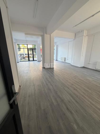 Spatiu comercial, 100 mp, zona centrala din Filiasi cu deschidere in Racoteanu - 3
