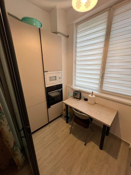 Proprietar vand ap. 2 cam. utilat si mobilat si loc parcare Pollux Residence