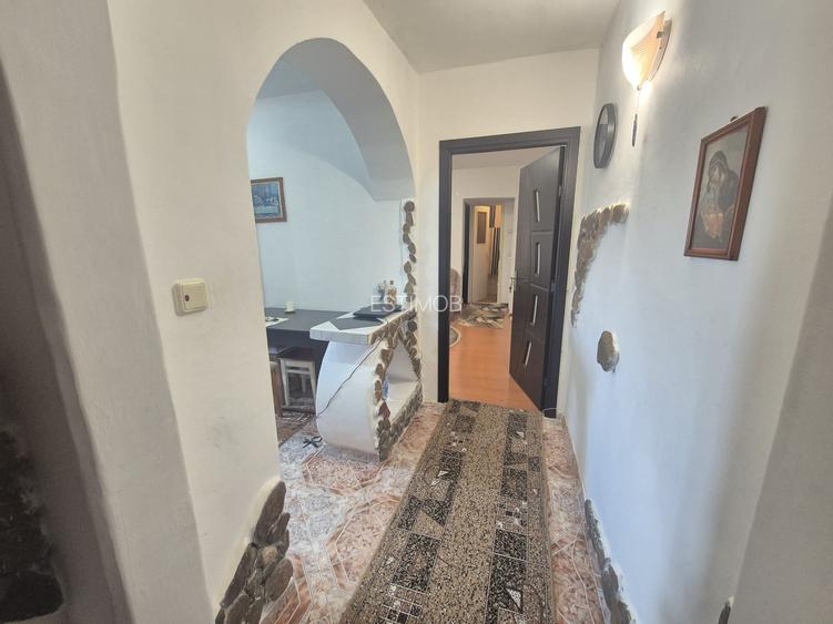 Vanzare apartament 2 camere etajul 3 din 4 Cartierul ISR Rasnov - 21