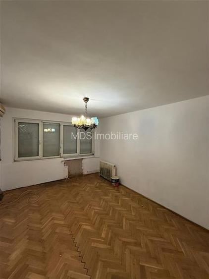 3 camere decomandat, etaj 1 linga sala Olimpia - 2