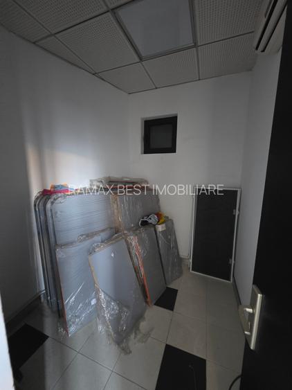 B-ul Magheru, 10 minute metrou Piata Romana, in blocul cu cinema Patria - 4