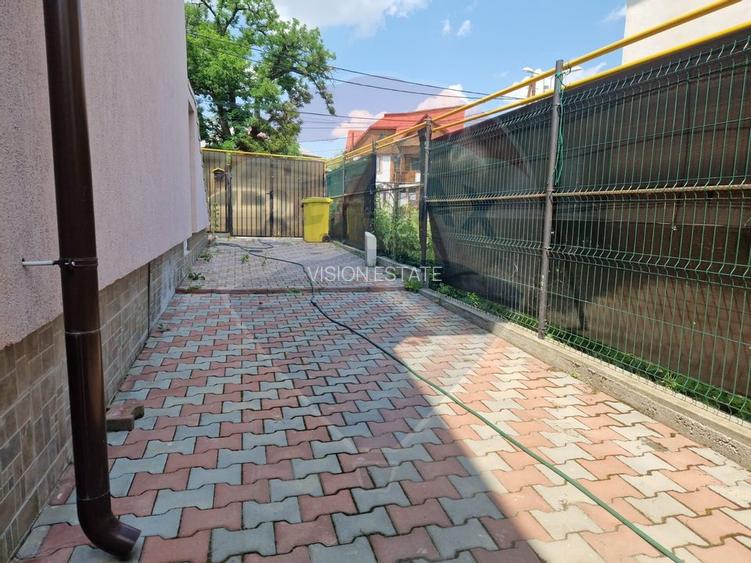 CHIRIE - Casă  4 camere , curte ,  zona LPS - 22