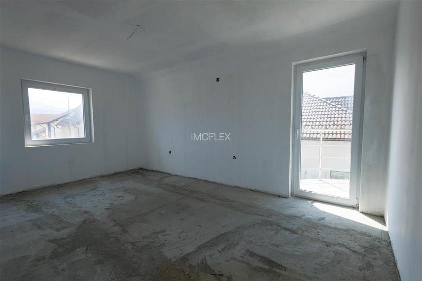 Casa spatioasa cu etaj si curte în Ghimbav - 13