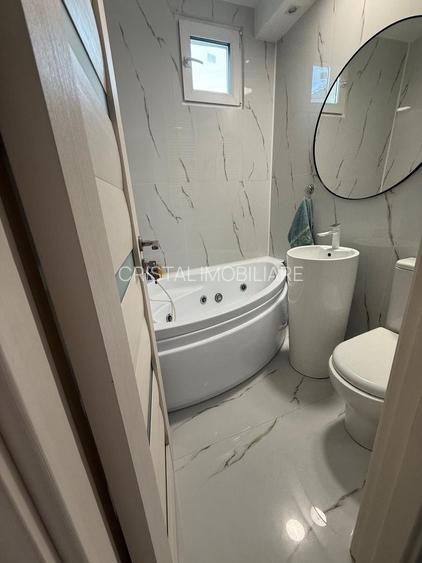 De vanzare apartament 4 camere Drumul Taberei - 4