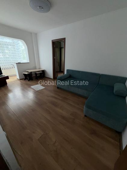 3 Camere Semidecomandat 50mp Zona Tomis Nord - 2