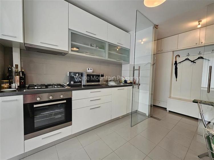 Apartament 3 camere cu priveliste zona Bd. Victoriei - 6