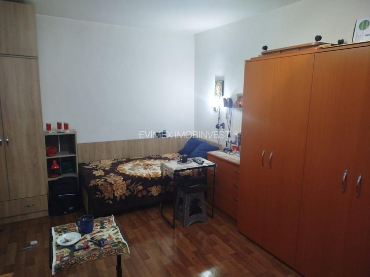 Dristor-  Ramnicu Sarat, bloc mixt - garsoniera, etaj 1/10 - 3