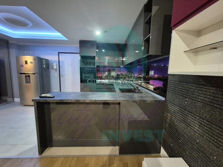 Inchiriere 2 camere cu vedere panoramica spre Lacul Tei - 10