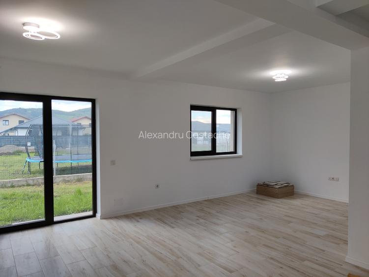 Inchiriez casa tip duplex - 7