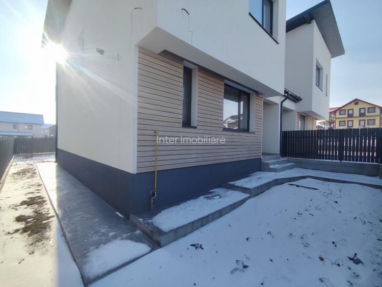 Casa tip duplex,finalizata,intabulata,acces asfaltat-Popas Pacurari,cod:161300 - 21