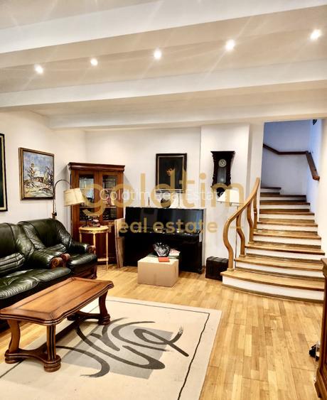 VILA IMPOZANTA P+3 /TEREN 800MP/ VEDERE PANORAMICA ASUPRA ORASULUI/ULTRACENTRAL - 10