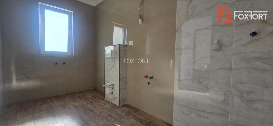 Duplex plan parter, despartit prin camera tehnica - Mosnita Noua - 13