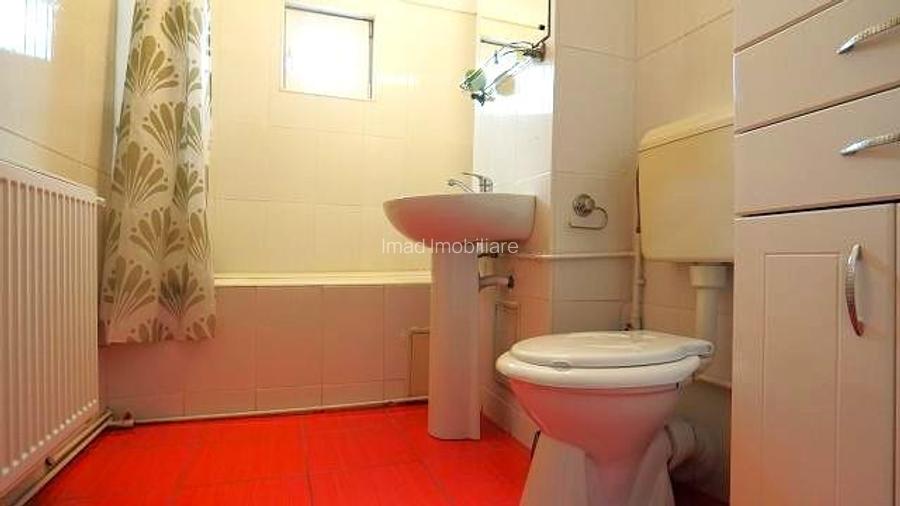 Curat, Luminos! Vanzare ap 2 camere in Targoviste - Micro 11 zona linistita. - 8