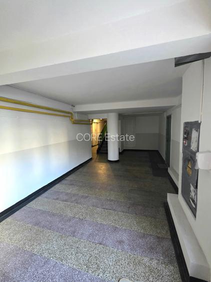 De vanzare 3 camere la Sala Palatului, gata de mutat, fara risc seismic - 24