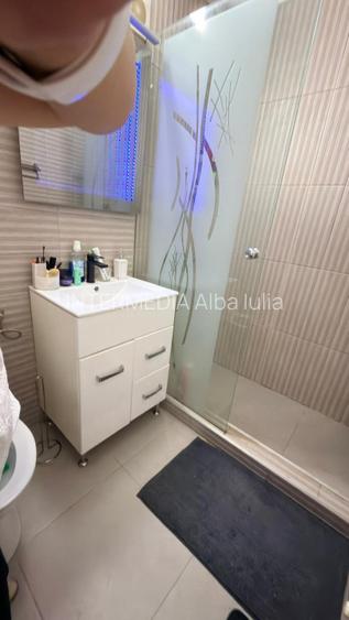 Vanzare Apartament 2 camere cu Balcon CUGIR Parcare Finisat Utilat Mobilat - 6