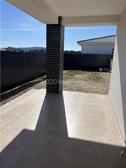 RECO casa moderna 4 camere Cheriu - 18