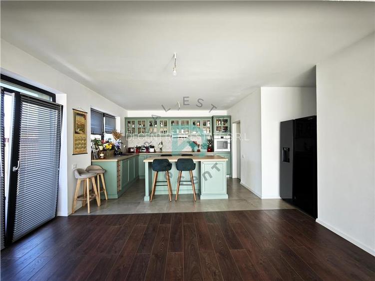 Casa 5 camere, Harman, Brasov - 2