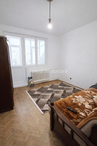 Apartament 2 camere, decomandat, etaj intermediar, Parcul Voievozilor! - 2