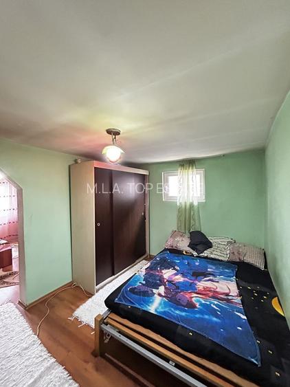 Casa 8 Camere Cu Teren 1500mp In Cermei - 29