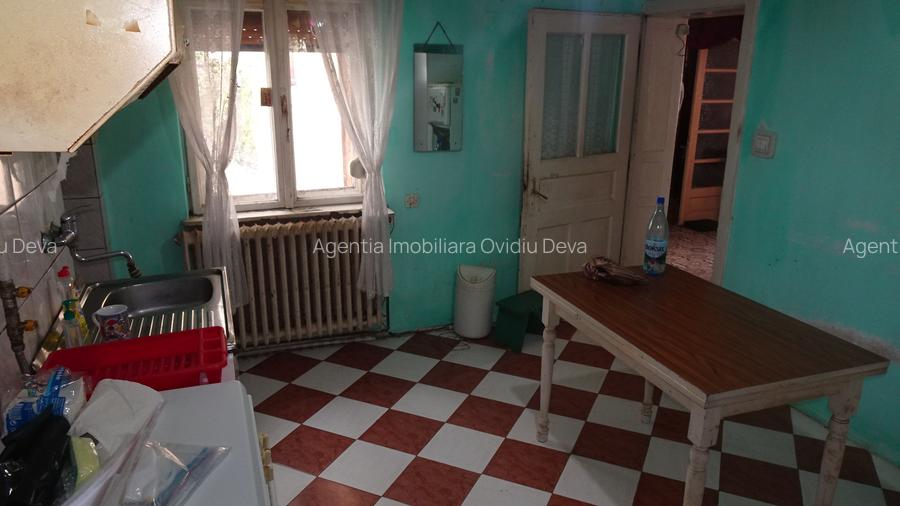 Vand casa solida in Deva, zona Horea, suprafata totala de teren 3450 mp, - 8