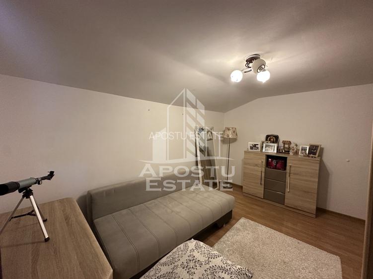 Duplex cu 4 camere si 2 bai complet mobilat si utilat in Giroc. - 19