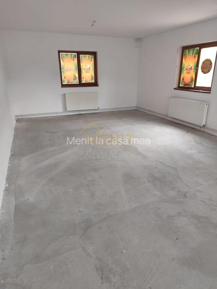 Spatiu comercial Baicoi - 4