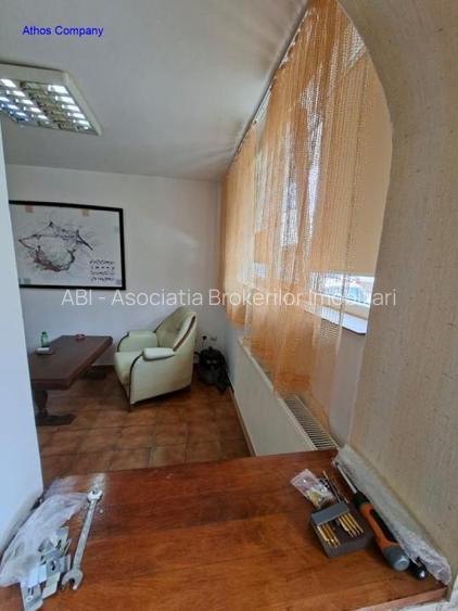 Casa/Ap.3 camere, P 1, Podul Grand la 650 euro - 10