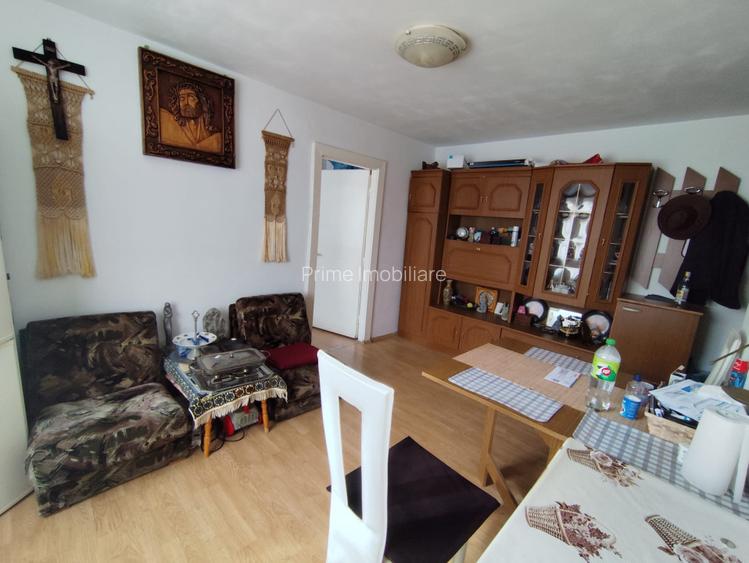 Apartament 2 camere, 32mp, zona Cugir - 2