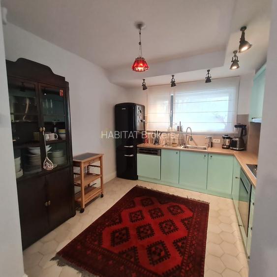 Vilă elegantă, complet mobilată, cu grădină  – Paris Residence, Tunari - 11