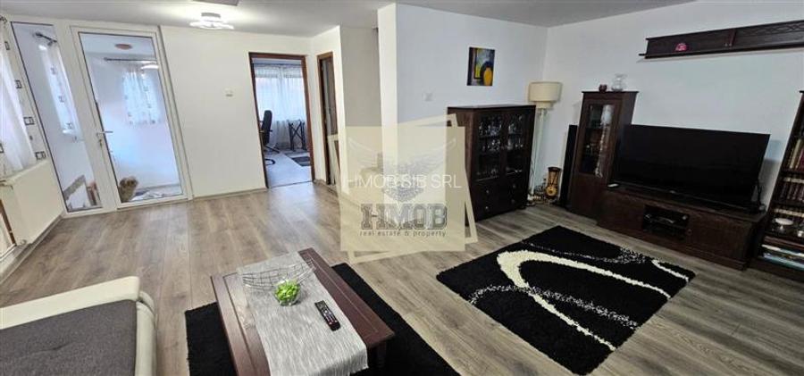 Vila cu 10 camere | piscina | anexa | garaj | la 15 min de Sibiu - 2