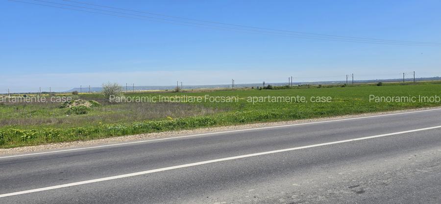 Teren agricol de vanzare 2 ha,  stradal la asfalt  pe  DN 24 TISITA - TECUCI - 9