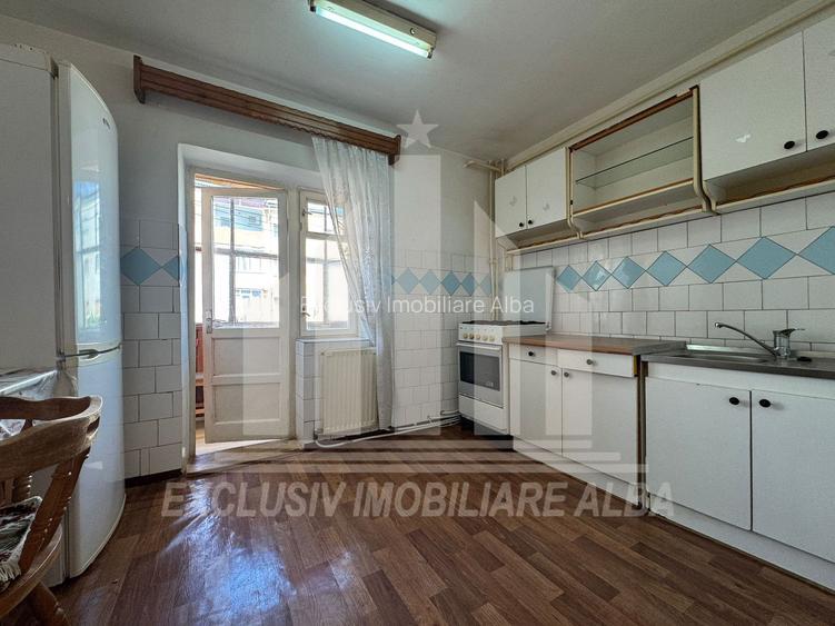 Apartament cu 3 camere decomandate | 65 mp | De inchiriat | Cetate - 3