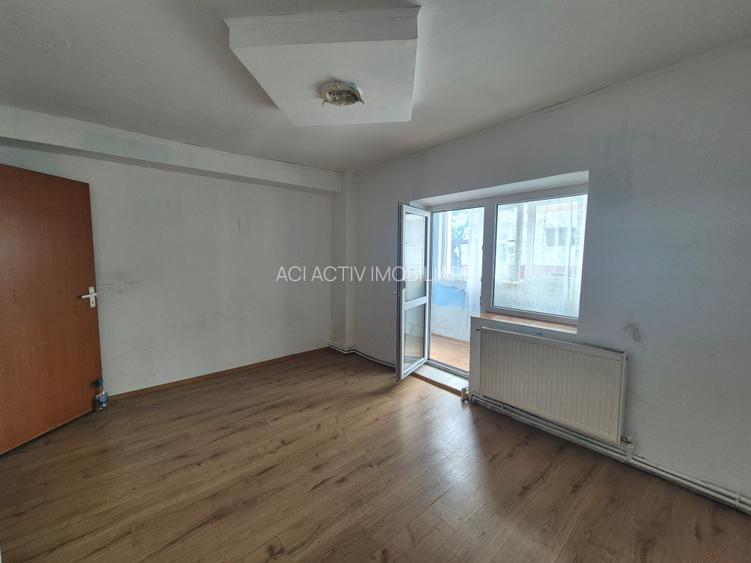 Oras Pantelimon, apartament 3 camere 84mp+boxa, str.  Livezilor - 4