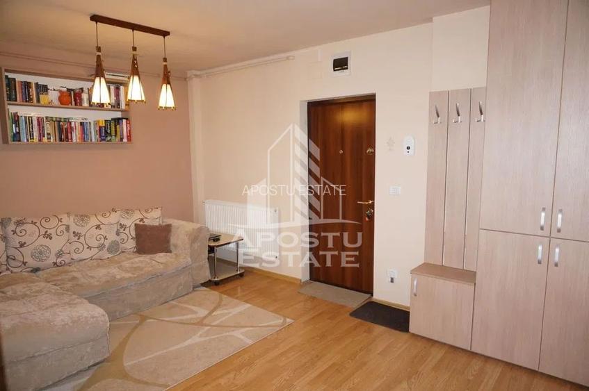 Apartament cu 2 camere, zona Girocului, Centrala Proprie - 2