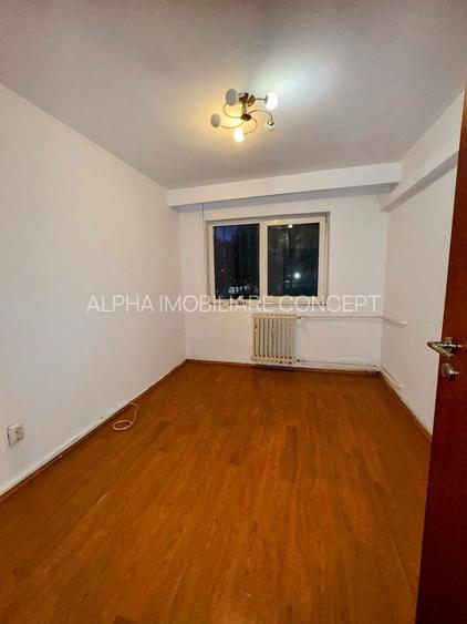 Tomis Nord - piața Ciresica 3 camere decomandate 67 mp - 9