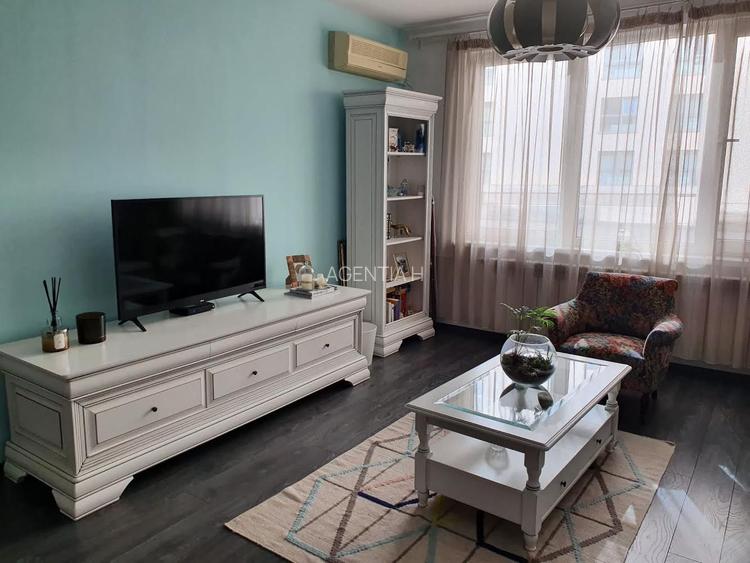 2 camere Sala Palatului - Calea Victoriei - Radisson, bloc 1960, mobilat, utilat - 2