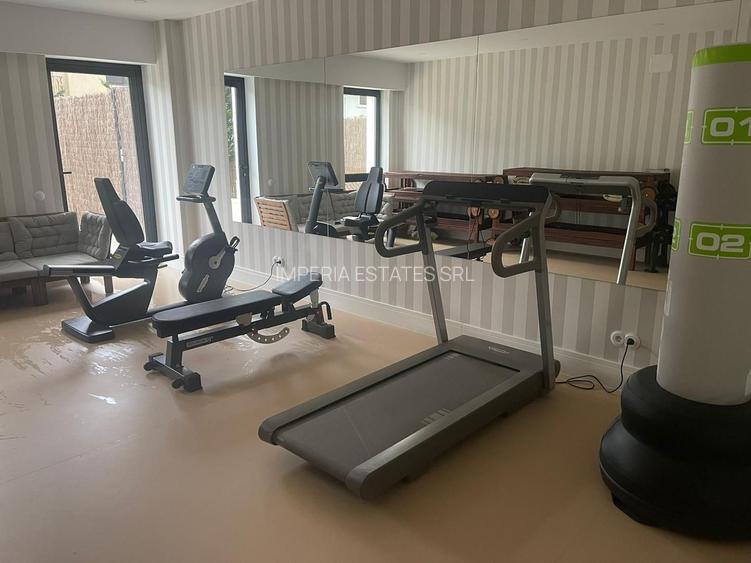 Apartament modern MOBILAT, cu  acces la piscina, 1LOC PARCARE si BOXA - 16