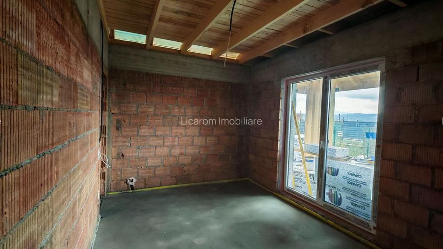 Casa la cheie in CRISTIAN pe Parter, zona de vile,270.000 euro - 11