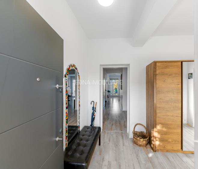 Casa singur curte in Complexul Henri Coanda - 3