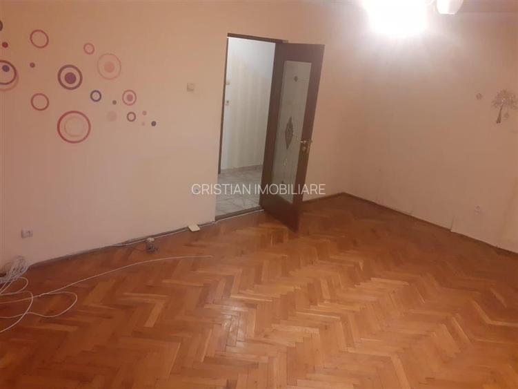 LIBER! AP 1 camera, Dorobantilor, Confort 1 decomandat- 40 mp - 2