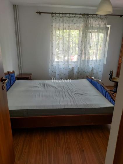 Proprietar, 2 cam, dec, Aviatiei metrou, centrala proprie, etaj 1 - 4