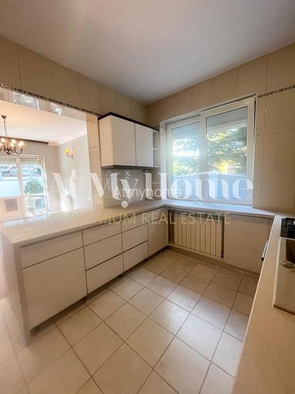 VILA FOARTE SPATIOASA MOBILATA/UTILATA/6 CAMERE//IANCU NICOLAE - 11