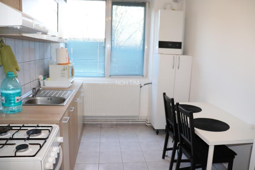 Apartament cu pozitie foarte avantajoasă. - 3